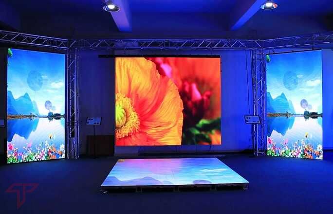 Màn hình LED: Giải thích công nghệ LED, lợi ích khi sử dụng màn hình LED, so sánh với màn hình LCD.